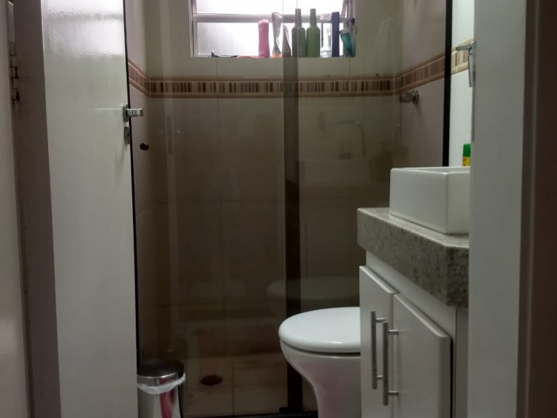 Apartamento à venda Parque São Vicente com 55m² e 2 quartos por R$ 240.000 - 1259944349-img-20201120-wa0030.jpg