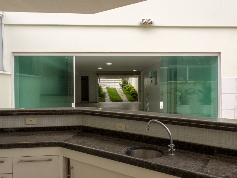 Casa à venda Jardim São Paulo com 224m² e 3 quartos por R$ 1.250.000 - 257366752-garagem-8.jpg