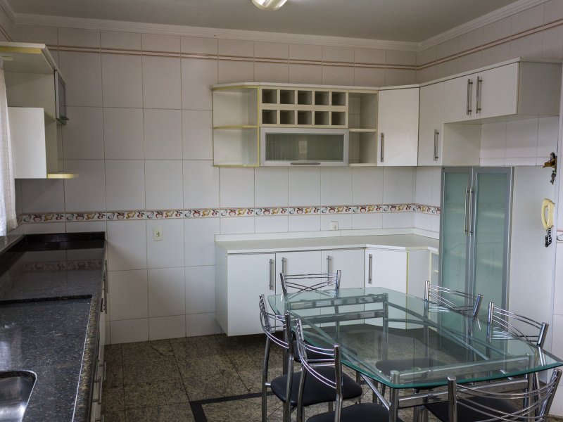 Casa à venda Jardim São Paulo com 224m² e 3 quartos por R$ 1.250.000 - 409068076-cozinha-4.jpg