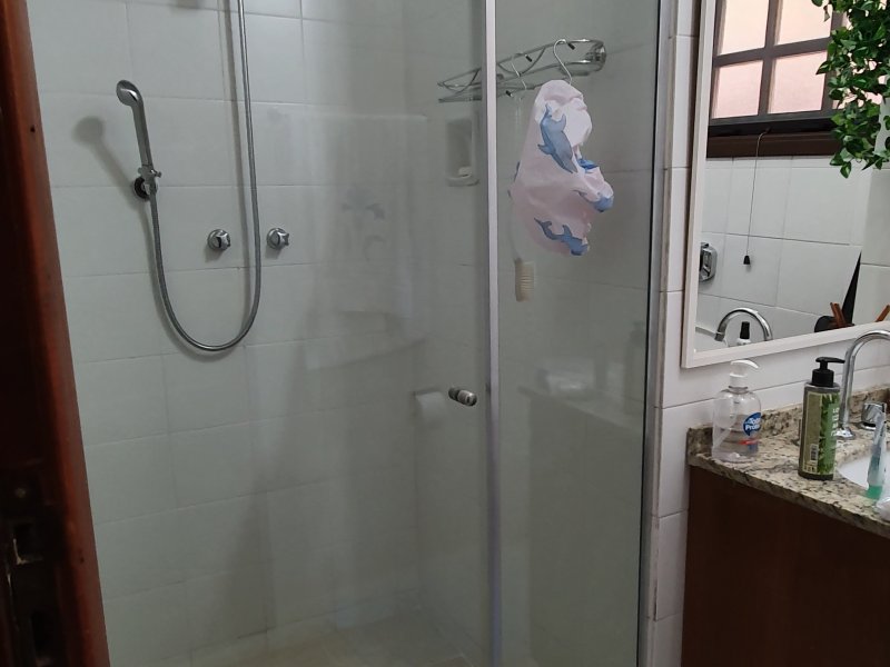 Casa à venda Itaipava com 390m² e 3 quartos por R$ 1.500.000 - 1150814095-21-banheiro.jpg