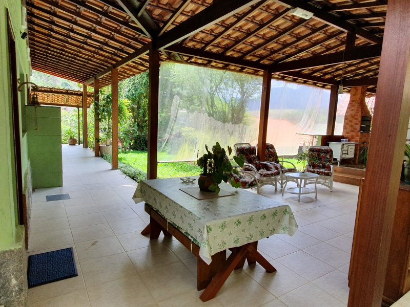 Casa à venda Itaipava com 390m² e 3 quartos por R$ 1.500.000 - 1526739316-13-espaco-gourmet.jpg