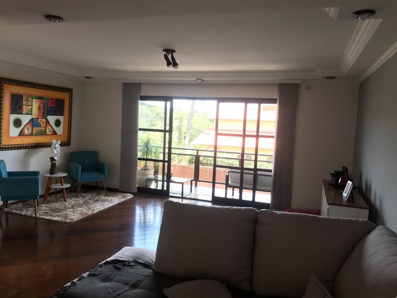 Casa à venda Parque Santa Rosa com 360m² e 5 quartos por R$ 980.000 - 1081181354-17b72813-8bcb-4f3e-994e-08d350a94388.jpeg