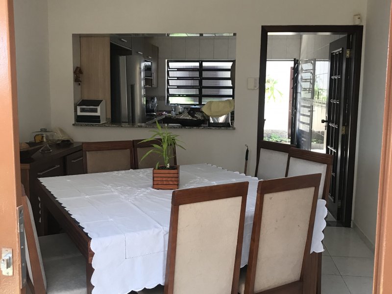 Casa à venda Parque Santa Rosa com 360m² e 5 quartos por R$ 980.000 - 1597491749-e3811cc9-bd68-4ed2-a35d-f63f03fdba0a.jpeg