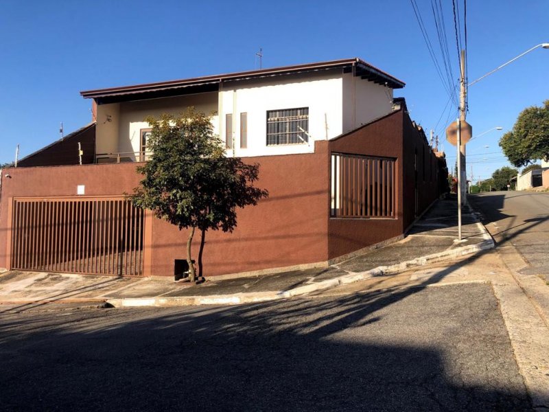 Casa à venda Parque Santa Rosa com 360m² e 5 quartos por R$ 980.000 - 494205856-photo-2021-01-30-12-18-14-4.jpg