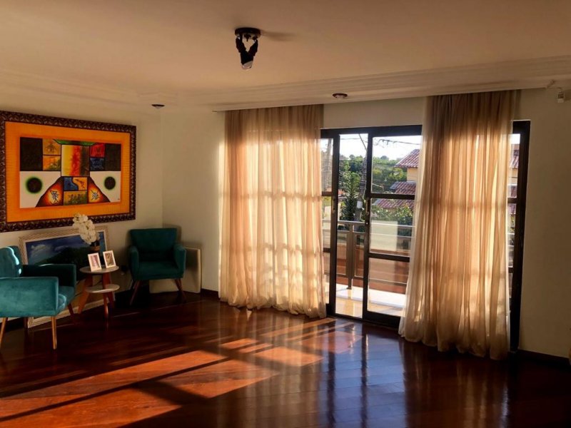 Casa à venda Parque Santa Rosa com 360m² e 5 quartos por R$ 980.000 - 990931987-photo-2021-01-30-12-18-13-9.jpg
