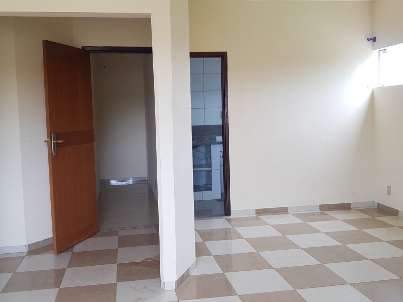 Casa à venda Jardim Presidente com 350m² e 4 quartos por R$ 490.000 - 1350386910-20210214-114924.jpg