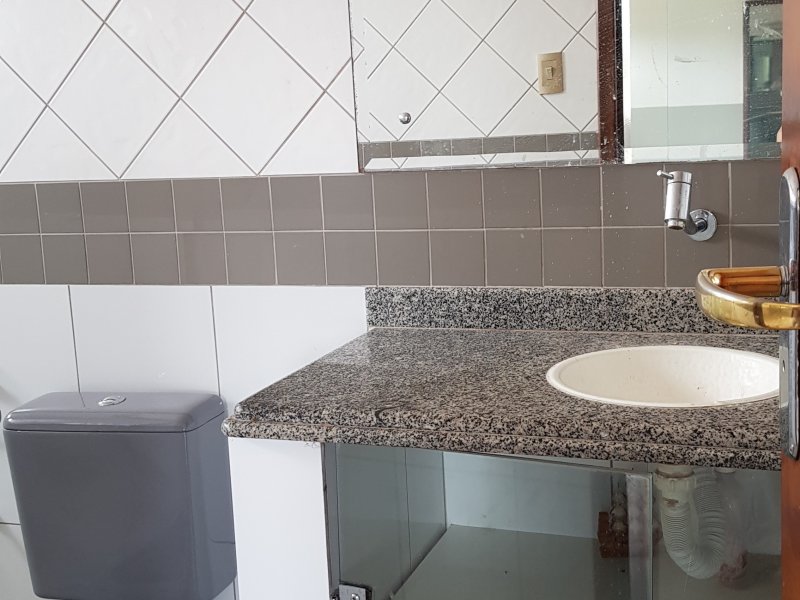 Casa à venda Jardim Presidente com 350m² e 4 quartos por R$ 490.000 - 566492316-20210214-114827.jpg