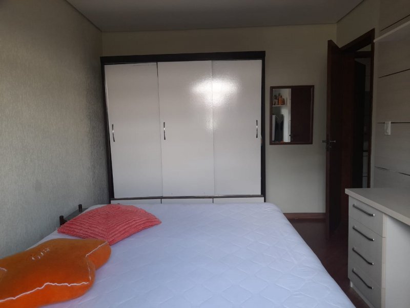 Casa à venda Jardim Amelia com 208m² e 3 quartos por R$ 550.000 - 1117732731-quarto-1.jpeg