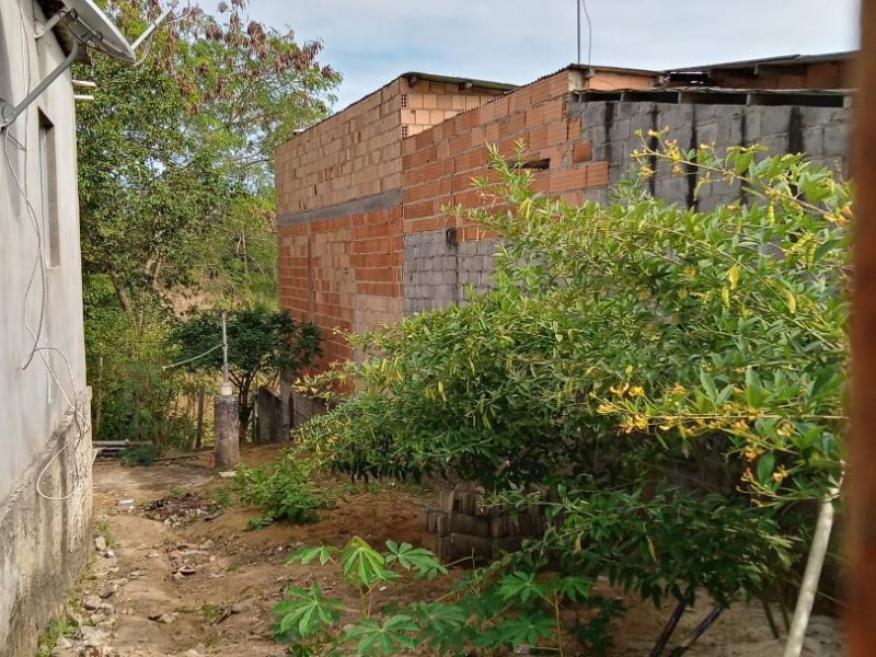 Casa à venda Colina com 300m² e 3 quartos por R$ 45.000 - 2094861296-img-20200624-wa0004.jpg