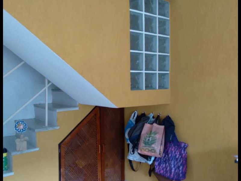 Casa de condomínio à venda Pião com 70m² e 2 quartos por R$ 350.000 - 95520725-escada-e-vidro.jpeg
