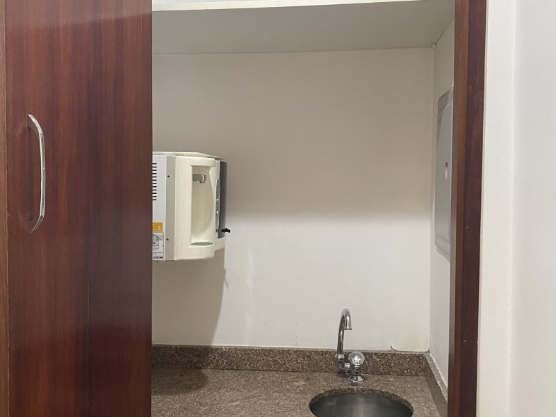 Comercial à venda Jardim Paulista com 32m² e 1 quarto por R$ 292.000 - 605135671-img-0293.jpg