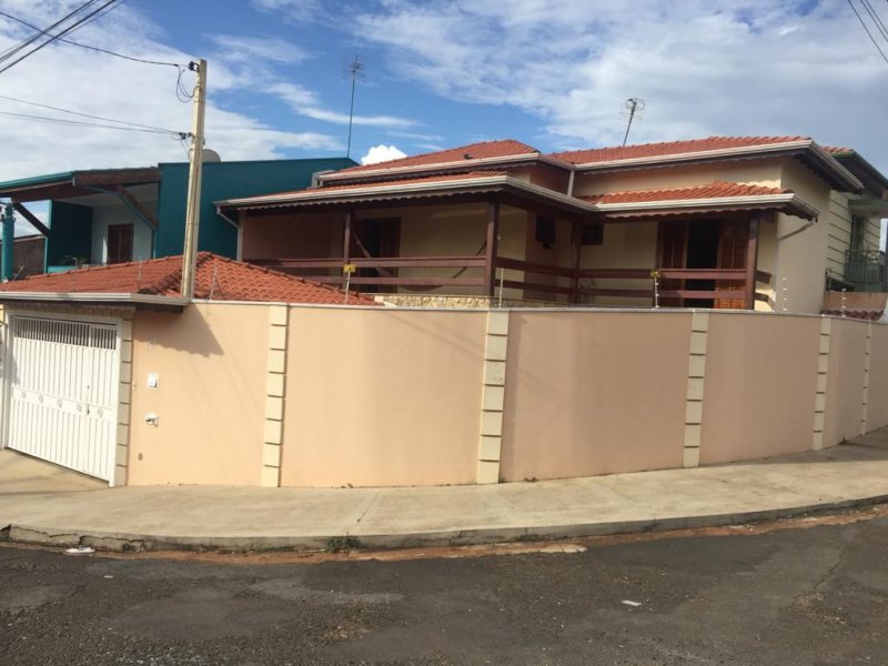 Casa à venda Jardim XI de Agosto com 150m² e 3 quartos por R$ 450.000 - 1603525588-e5b89227-0440-4482-a24d-971d53f16d7f.jpg