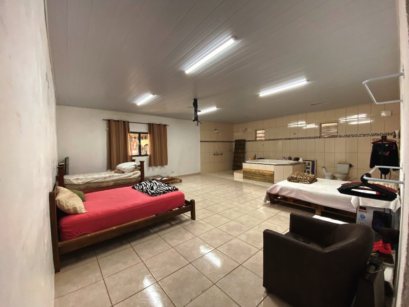 Casa à venda Country R. Félix com 1235m² e 3 quartos por R$ 700.000 - 1330847080-fl-20210121-0276.JPG