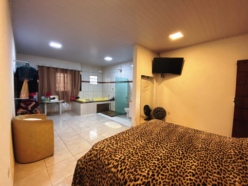 Casa à venda Country R. Félix com 1235m² e 3 quartos por R$ 700.000 - 1398326325-ddc59f72-e27e-4677-88e9-844961cfc243.JPEG