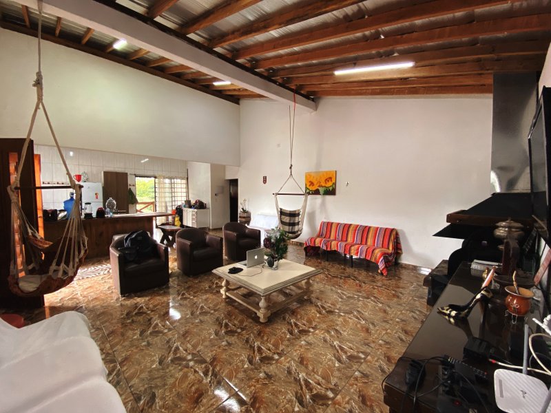 Casa à venda Country R. Félix com 1235m² e 3 quartos por R$ 700.000 - 1892562634-fl-20210121-0268.JPG