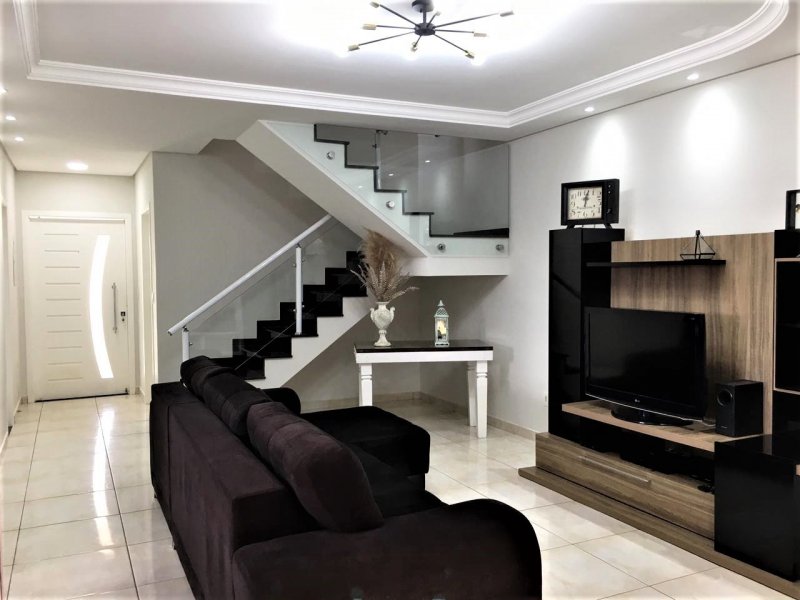 imóvel com 210m² - Chácara Morada Mediterrânea/Engordadouro - Jundiaí
