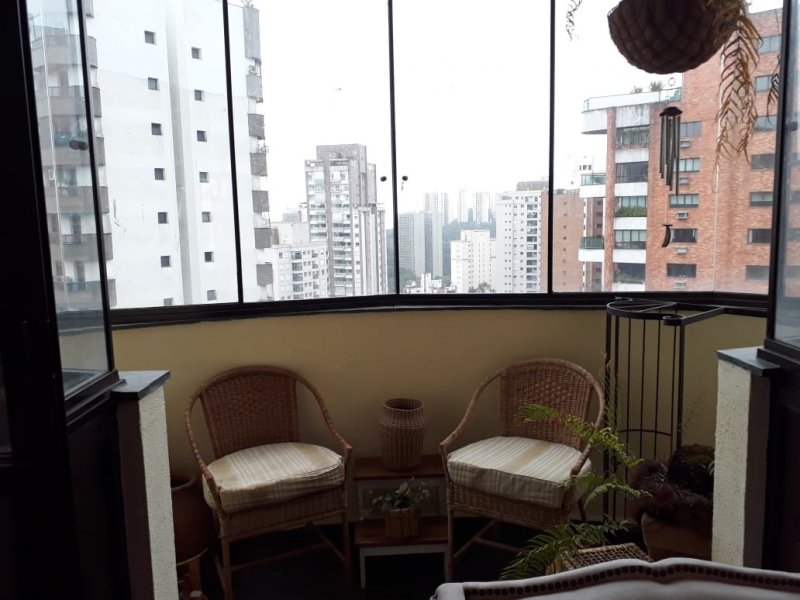 Apartamento à venda Vila Suzana com 130m² e 3 quartos por R$ 700.000 - 693233846-varanda.jpg