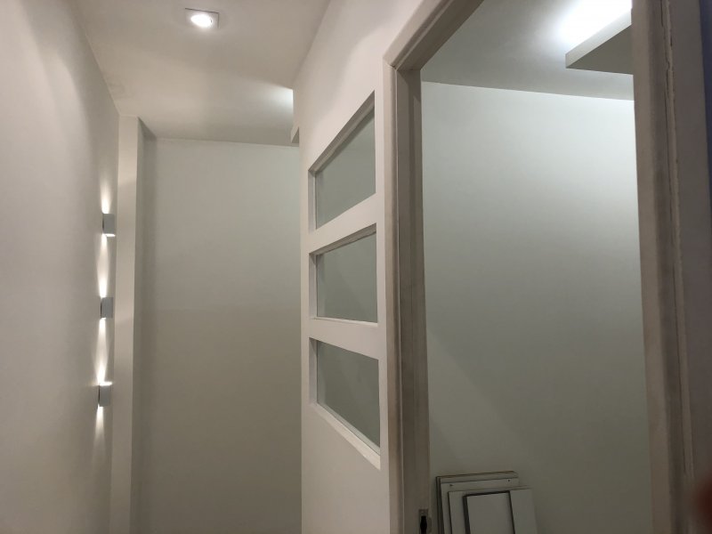 Comercial à venda Centro com 30m² e  quartos por R$ 170.000 - 646049262-9e0026ca-9e3d-4911-8ec0-c65e018c3319.jpeg