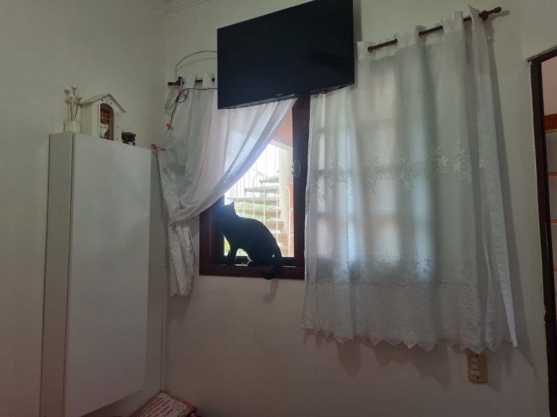 imóvel com 45m² - Martim de Sá - Caraguatatuba