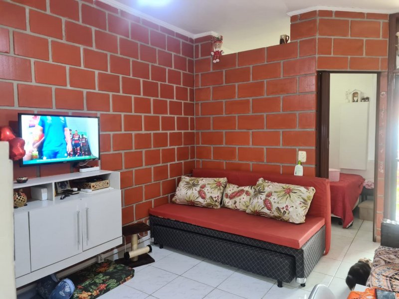 imóvel com 45m² - Martim de Sá - Caraguatatuba
