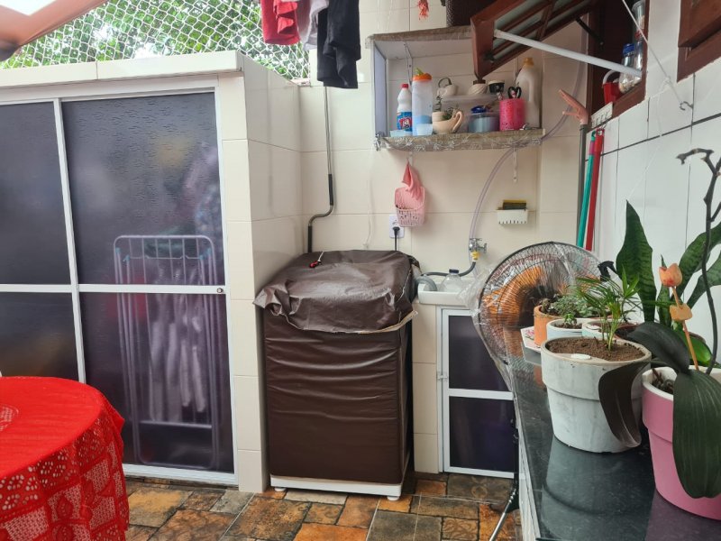 imóvel com 45m² - Martim de Sá - Caraguatatuba