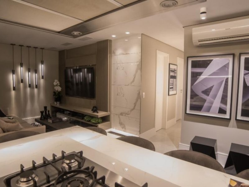 imóvel com 76m² - Cabral - Curitiba