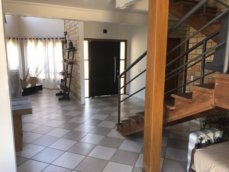 Casa de condomínio à venda Vila Omizollo com 175m² e 3 quartos por R$ 1.250.000 - 1891655334-90e57542-2f12-4d6f-bd27-9759ffcc1909.jpeg