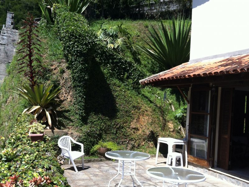 Casa à venda Prata com 175m² e 4 quartos por R$ 485.000 - 24831343-varanda-1.jpg