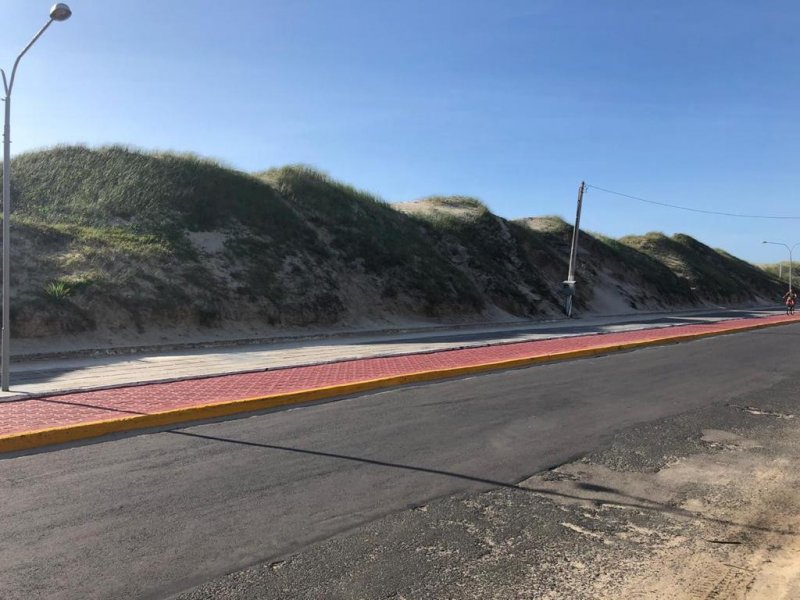 Casa à venda Centro com 100m² e 3 quartos por R$ 400.000 - 1575605276-f1304bcf-779d-47a1-9f59-31105605e7e0.jpeg