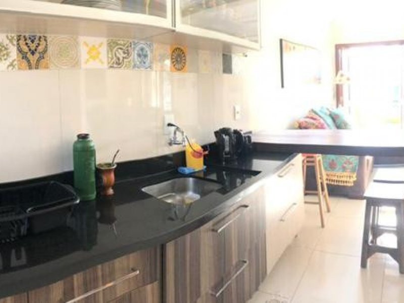 Casa à venda Centro com 100m² e 3 quartos por R$ 400.000 - 951682063-5c2f7ec6-c0a0-43b0-a011-cd8a006b7182.jpeg