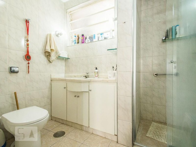 Apartamento à venda Aclimação com 90m² e 2 quartos por R$ 660.000 - 316939892-apt-04-banheiro.jpg