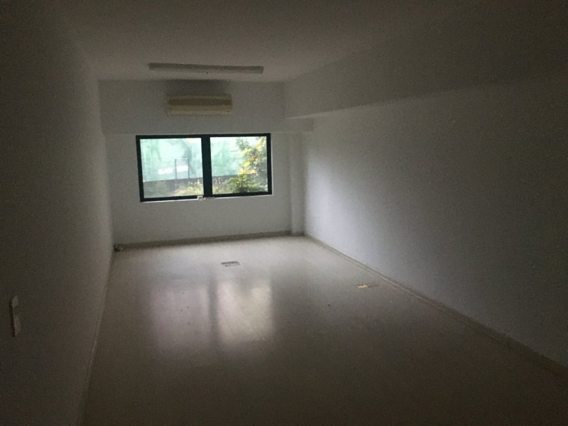 Comercial à venda Água Verde com 65m² e  quartos por R$ 185.000 - 1425439250-7d92c968-8651-4b19-99d7-f0c41399f82f.jpeg