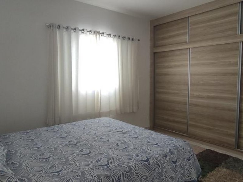 Apartamento à venda Jardim Jaraguá com 266m² e 3 quartos por R$ 635.000 - 1195340654-quarto.jpg