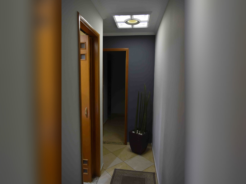 Apartamento à venda Vila Basiléia com 47m² e 2 quartos por R$ 380.000 - corredor-acesso-aos-domitorios.jpg