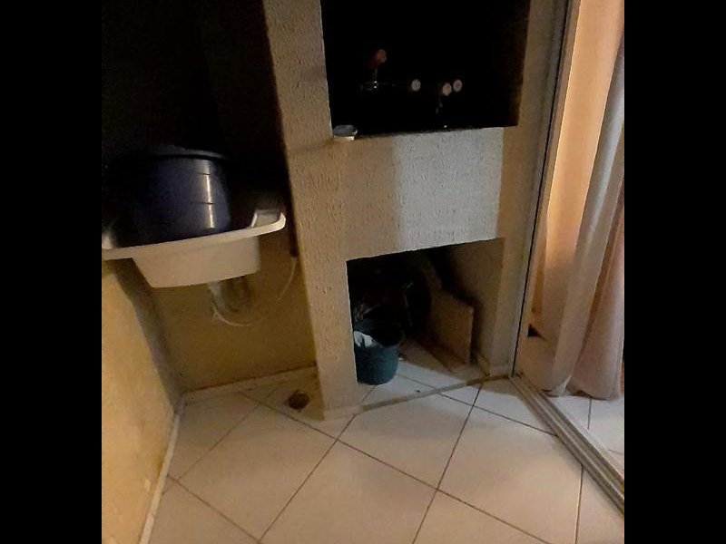 Apartamento à venda Gaspar Grande com 53m² e 2 quartos por R$ 140.000 - 1884625592-varanda.jpeg