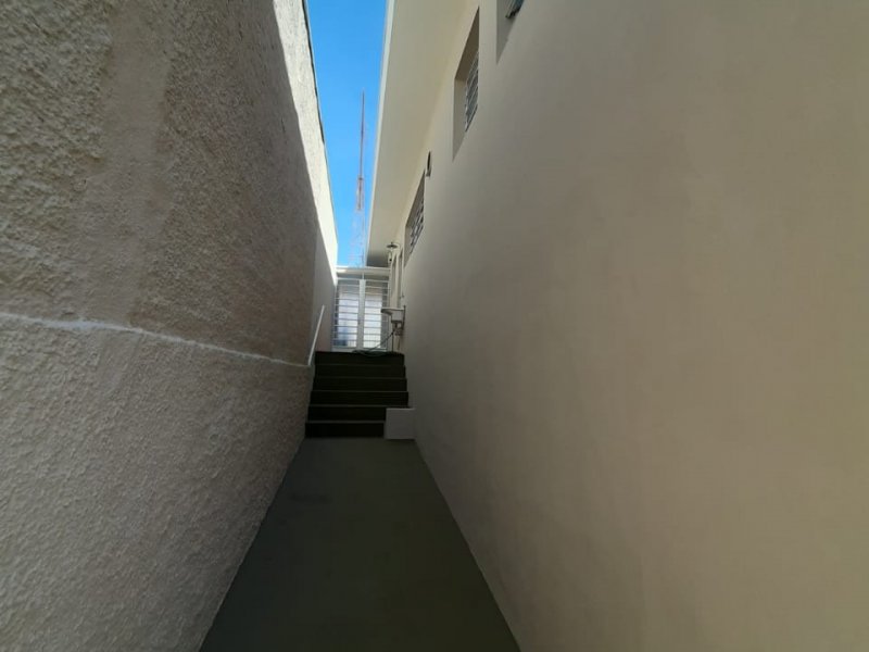 Casa à venda Jardim Dona Nicota de Barros com 211m² e 3 quartos por R$ 490.000 - 1780307854-4e8873b0-0a32-4bc3-ab3d-6a57f487fbf6.jpeg