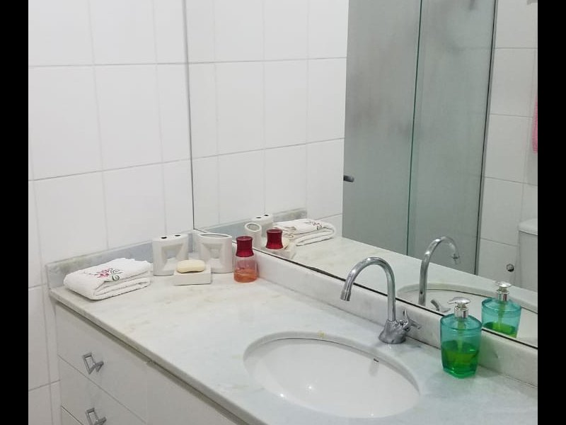 Casa de condomínio à venda Jardim Celia com 70m² e 2 quartos por R$ 350.000 - 1039234215-banheiro-pia.jpeg