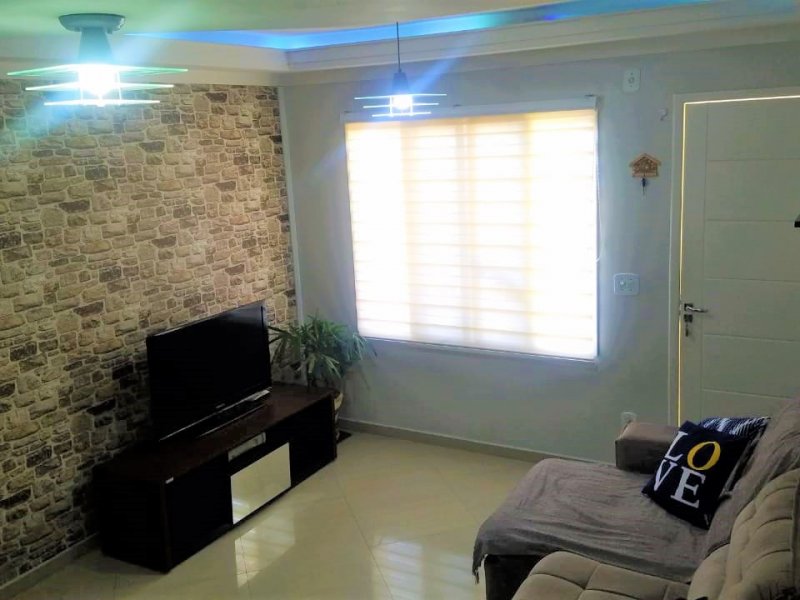 Casa de condomínio à venda Jardim Celia com 70m² e 2 quartos por R$ 350.000 - 486231667-sala-visao-da-escada.jpeg