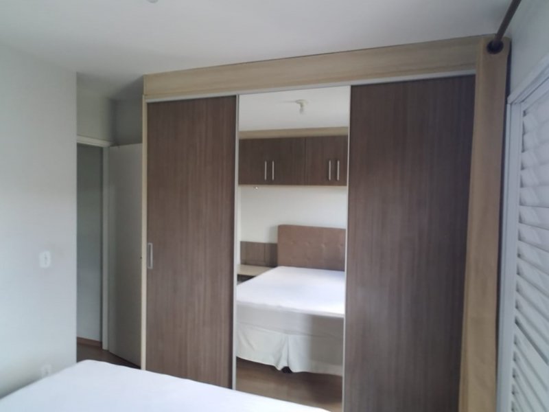 Casa de condomínio à venda Jardim Celia com 70m² e 2 quartos por R$ 350.000 - 545420887-quarto-casal-armario-porta.jpeg