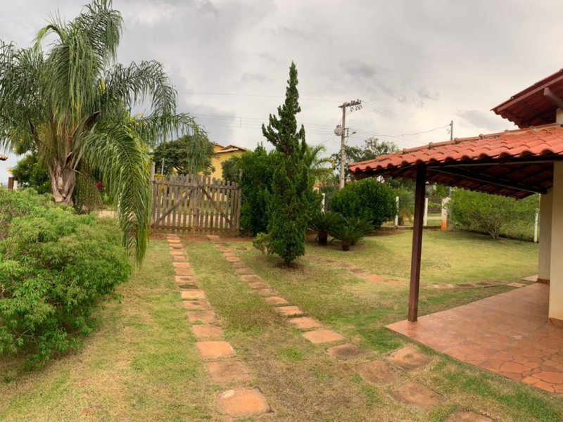 imóvel com 1000m² - Vila Brasil - Jaboticatubas