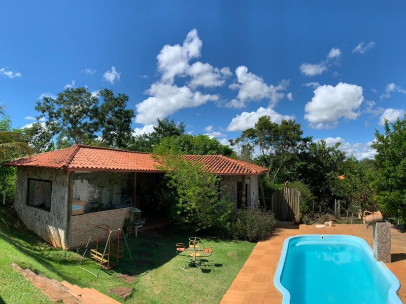 imóvel com 1000m² - Vila Brasil - Jaboticatubas