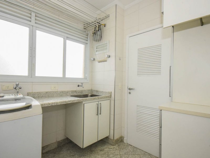 Apartamento à venda Vila Andrade com 193m² e 3 quartos por R$ 1.540.000 - 1127907914-17-lavanderia-01.jpg