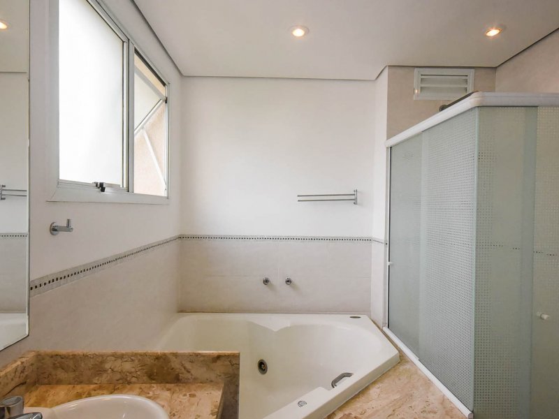 Apartamento à venda Vila Andrade com 193m² e 3 quartos por R$ 1.540.000 - 1432085356-08-suite-01.jpg
