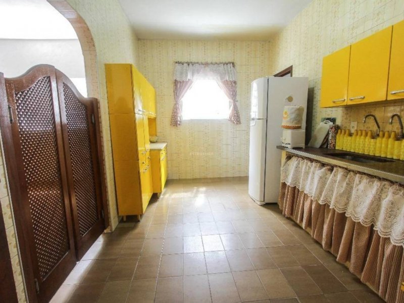 Casa à venda Centro com 180m² e 3 quartos por R$ 480.000 - 1624099129-casa-av-6-5.jpg