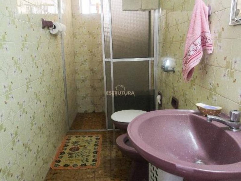 Casa à venda Centro com 180m² e 3 quartos por R$ 480.000 - 2083173448-casa-av-6-7.jpg