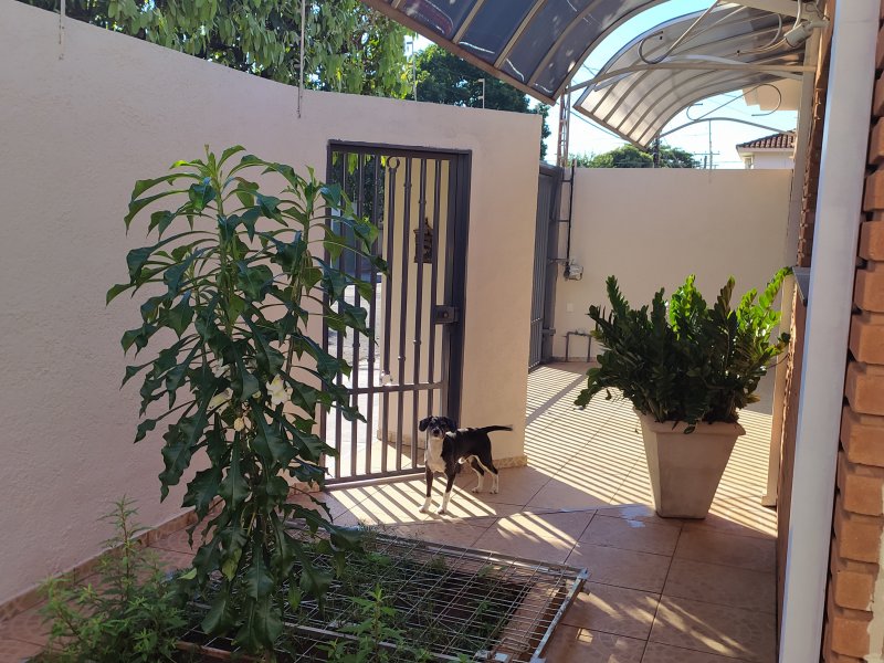 Casa à venda Jardim Residencial Vetorasso com 211m² e 4 quartos por R$ 449.000 - 2071877400-img-20210218-080751-1.jpg