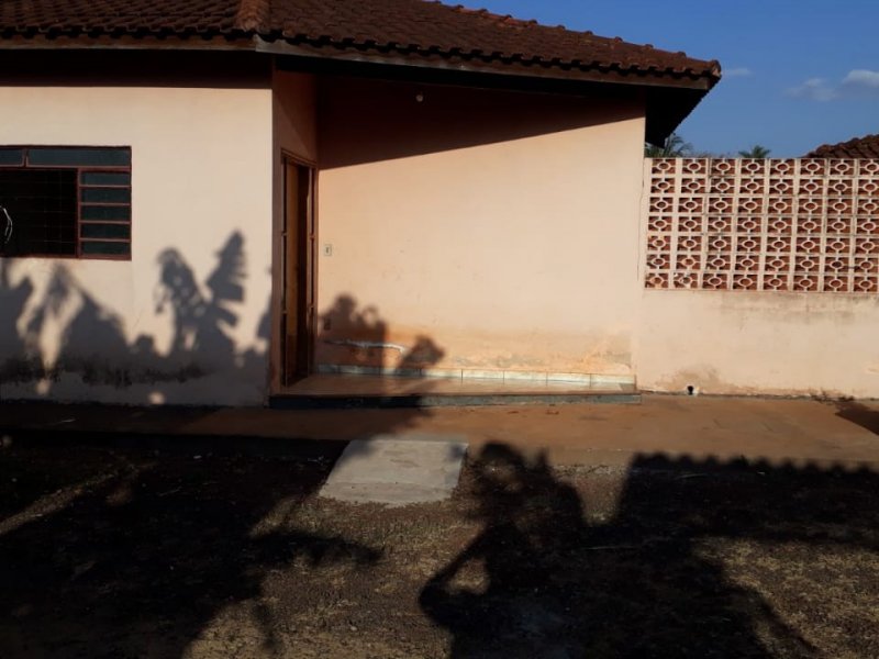 Chácara à venda Jardim Florestan Fernandes com 1800m² e 3 quartos por R$ 380.000 - 745966737-img-20200902-wa0075.jpg