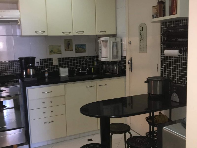 Apartamento à venda Leme com 120m² e 3 quartos por R$ 2.000.000 - 427660792-cozinha-3.jpg