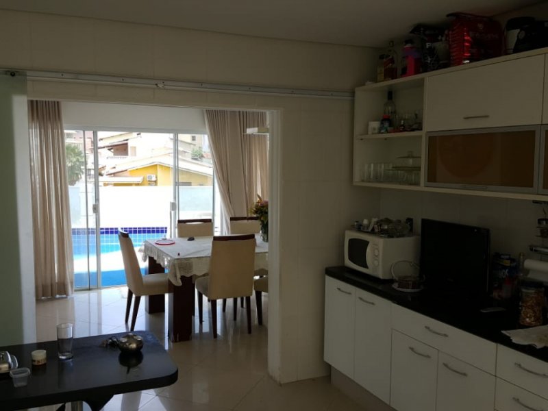 Casa de condomínio à venda Jardim Placaford com 600m² e 5 quartos por R$ 1.250.000 - 585903801-whatsapp-image-2021-02-15-at-11.jpeg
