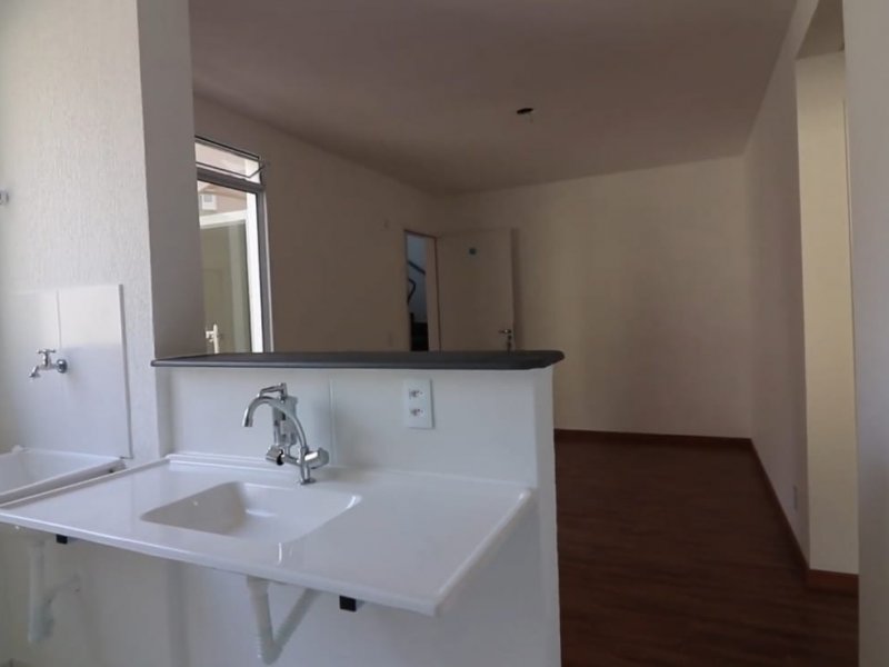 Apartamento à venda Parque Jardim Maria Jose com 43m² e 2 quartos por R$ 50 - 249871490-img-20210226-wa0004.jpg